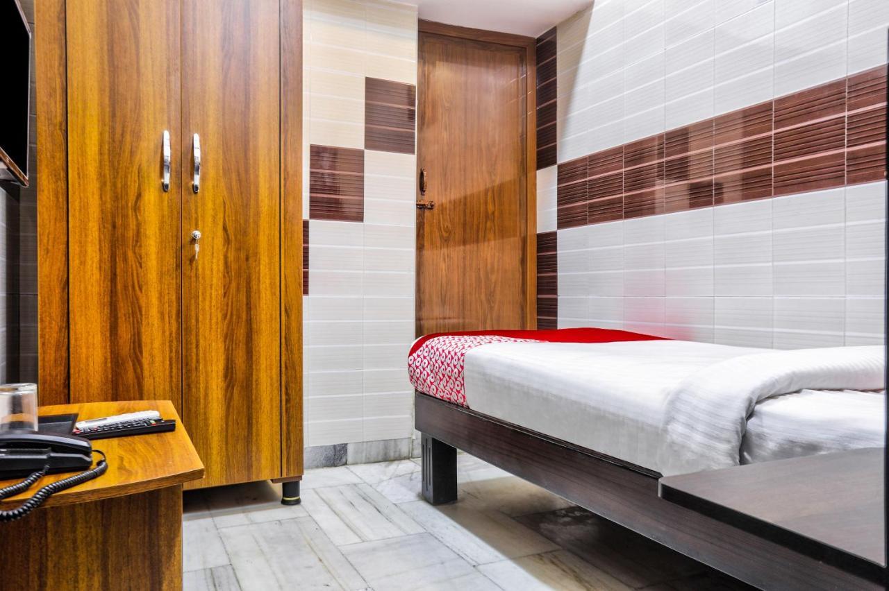 Flagship 36726 Chellam Residency Hotel Csennai Kültér fotó