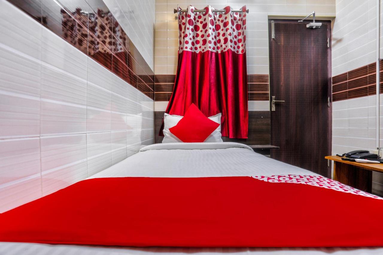 Flagship 36726 Chellam Residency Hotel Csennai Kültér fotó