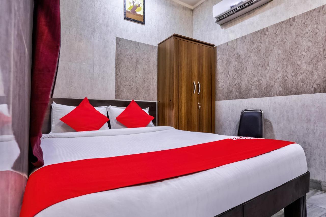 Flagship 36726 Chellam Residency Hotel Csennai Kültér fotó